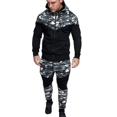 New hooded camouflage sweater