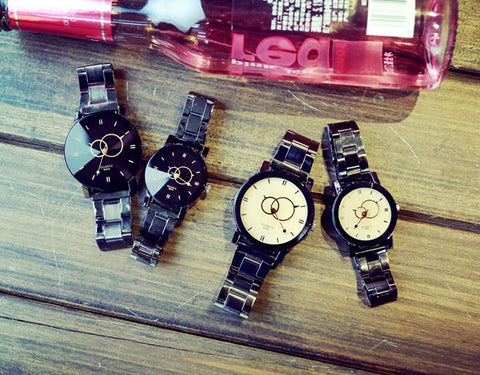 Turntable Gun Black Quartz Couple Watch