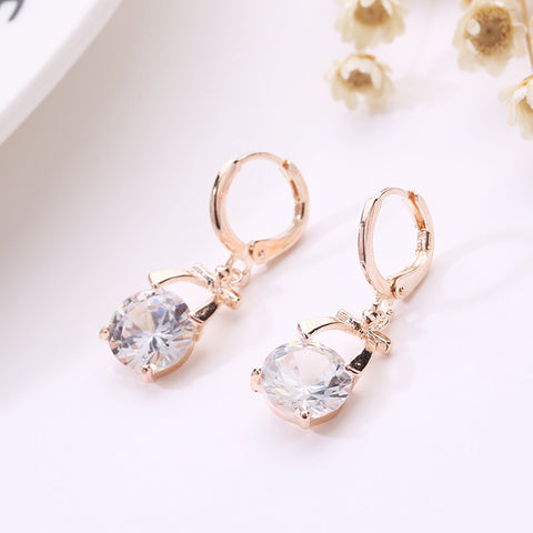 2021, Europe and America new jewelry, crystal earrings, jewelry set, Korean version of the bride necklace, gold-plated butterfly pendant