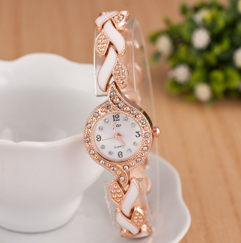 Explosion models ladies bracelet watch Simple digital colorful steel belt alloy quartz watch