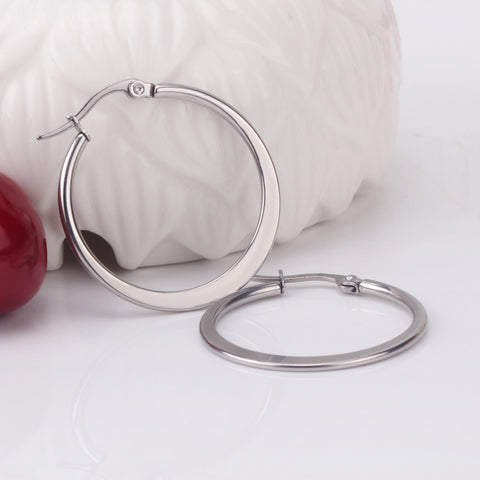 Fashion Simple Round Geometric Stainless Steel Love Heart Hoop Earrings